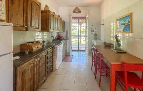 Nice Home In Torre Specchia Ruggeri With 3 Bedrooms