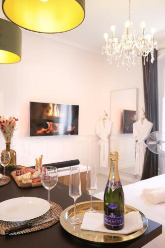 Apartamento Nouveau - La Marquise Cosy Flat - Jacuzzi - Senlis
