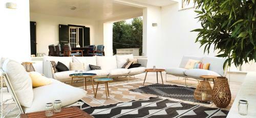 Villa Gabriella, Secluded & Private 2br Villa With Pool And Gardens