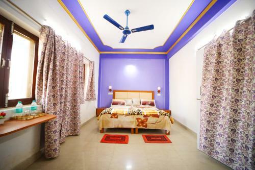 Boutique Indian Home Stay - Bed & Breakfast