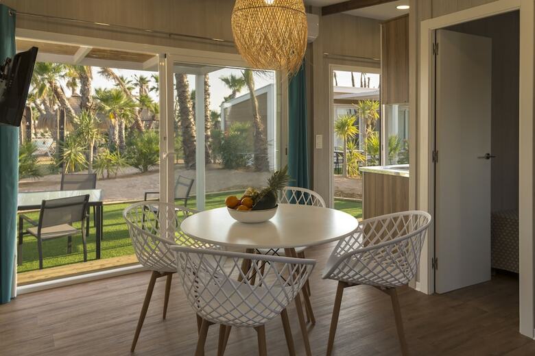 Alannia Costa Blanca