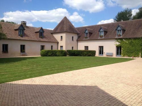 Hostal La Tour Des Plantes