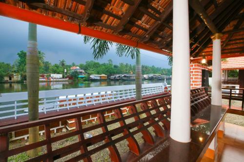 Hostal Palmy Lake Resort