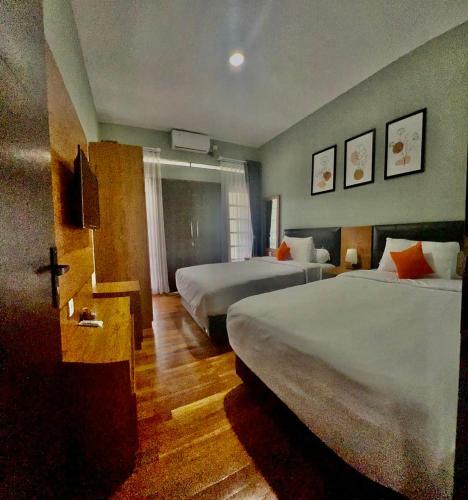 Villa Radja House Cipaku Indah