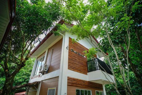 Villa Balay Greenika Alfonso Nature Resort