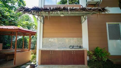 Villa Balay Greenika Alfonso Nature Resort