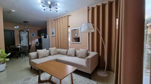 Tagoloan 'boutique' Apartments