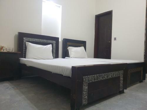 Hostal Residency Hotel