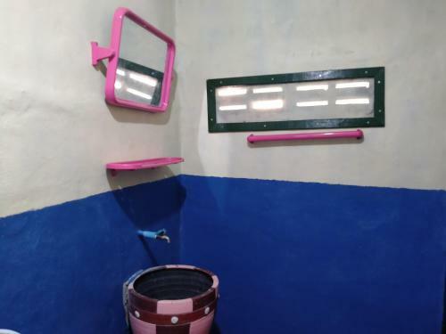 Hostal Neeno Hut