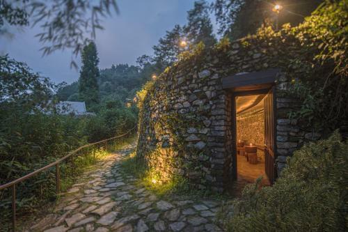 Hotel Kavya Resort & Spa