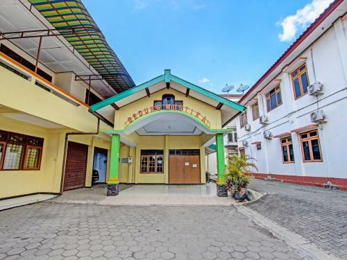 Spot On 91356 Hotel Mustika 2
