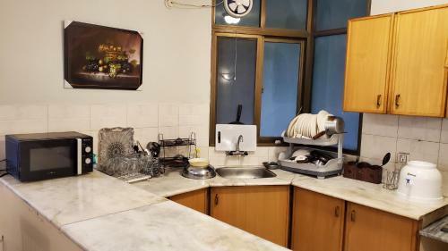 Rove Lodging-3 Bedroom Service Apartment-mountain View