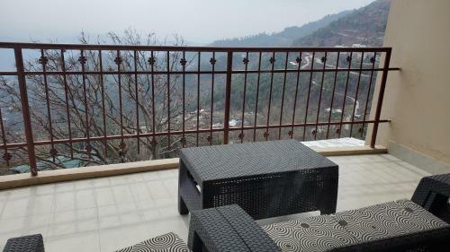 Rove Lodging-3 Bedroom Service Apartment-mountain View