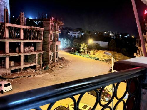 Apartamento Cozy & Comfortable Studio Apt In Bahria Phase 7