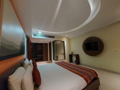 Orbit Hotel - Bagdogra
