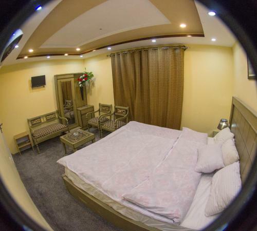 Hotel Ringchan Guest House & Restaurant