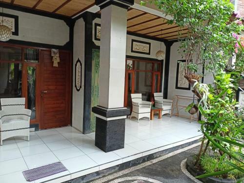 Hostal Rumah Askara