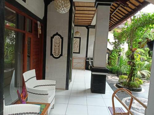 Hostal Rumah Askara