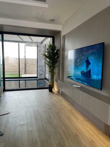 Ab Villa