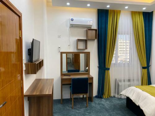 Golden Star Hotel & Restaurant