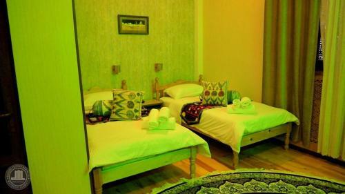 Hostal Naqshband Craft Center & Hotel