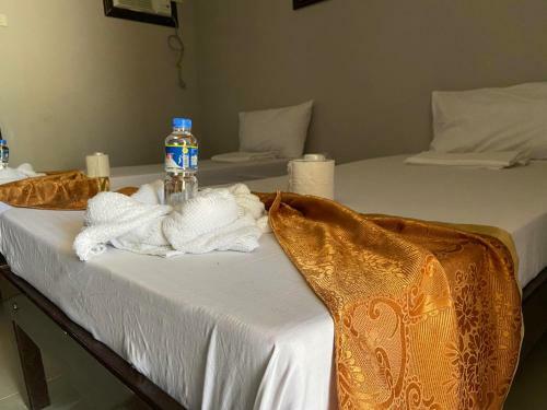 Bed & Breakfast Sir Brookes Residence