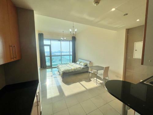 Beautiful Furnished Studio Apartment