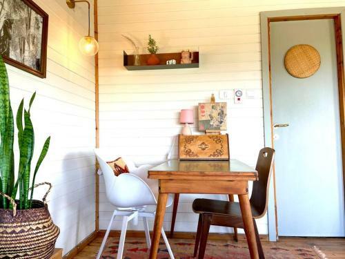 Solara Cabin