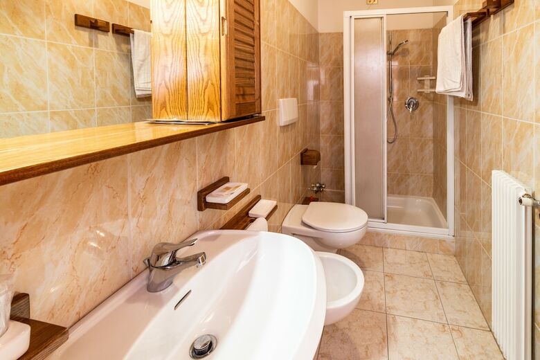 Hotel Albergo Bucaneve
