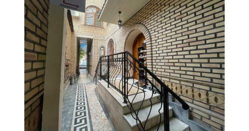Old Inn Hostel