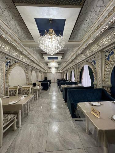 Hotel Shosh Plaza