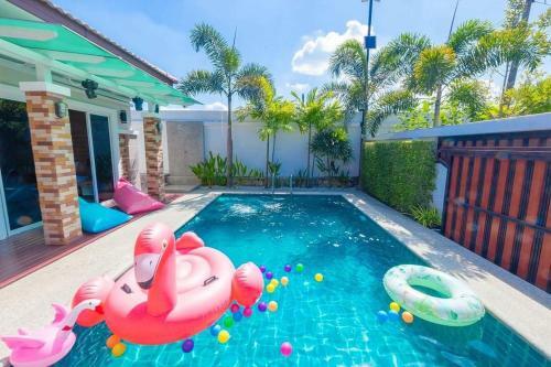 Villa Art Dp Poolvillas Pattaya Dee Place