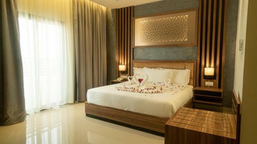 The Plaza Hotel & Resort