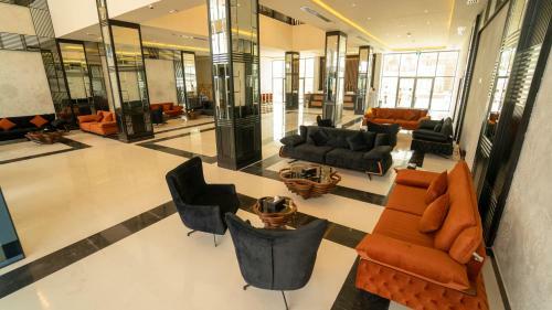 The Plaza Hotel & Resort