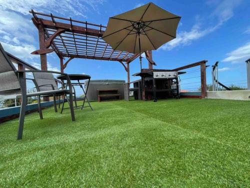 Villa Sunset Coast Loft & Rooftop