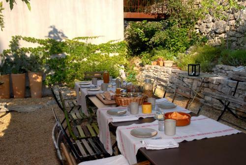 Bed & Breakfast Les Pierres Sauvages