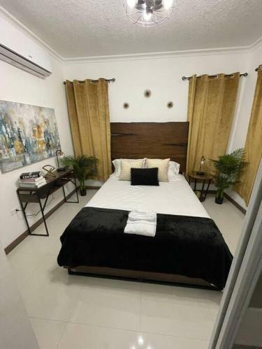 New Kingston Oasis-immaculate 2 Bedroom Apartment