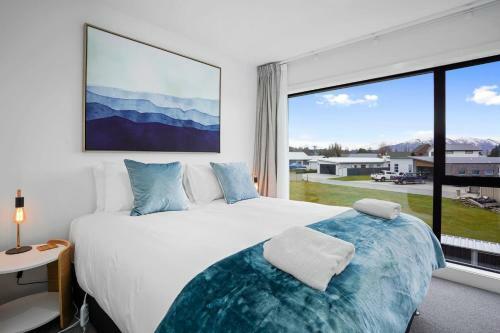 Stay At Ours - Alberttown