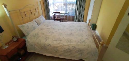 East Geelong - 2 Bedrooms - Mimosa Cottage