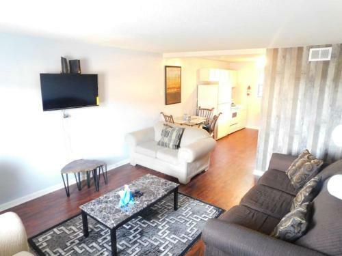 Apartamentos Steel City Apt Homes - Apt # A