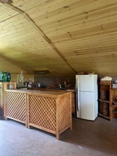 Rent House Bjni