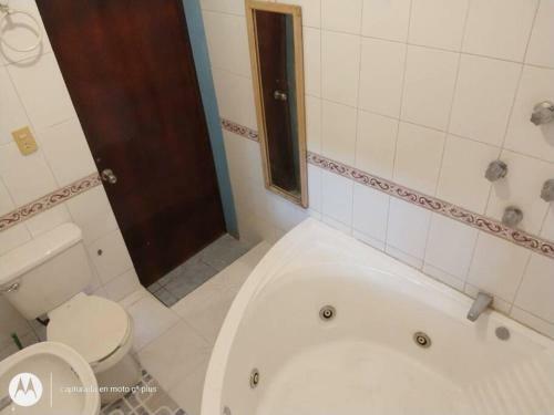 Casa Justo, Estancia Con Ba�era Hidromasaje.