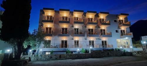 Hotel Mare Blue Drymades