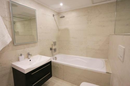 Apartamento Amis House