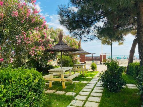 Seaview Apartment By Rumar