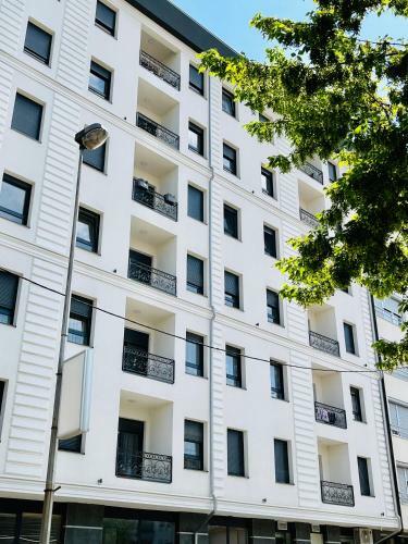 Oasis Apartments