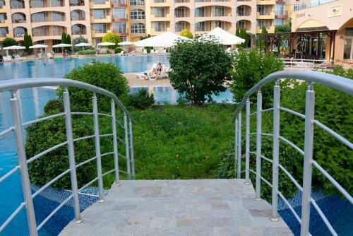 Apartament Midia