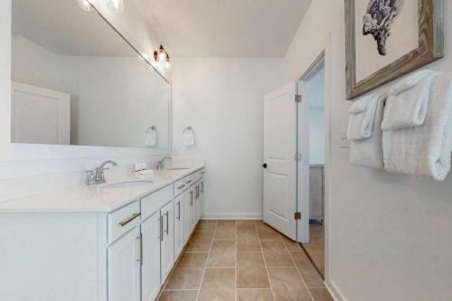 Boujee Beach By Gold Star Vacation Rentals