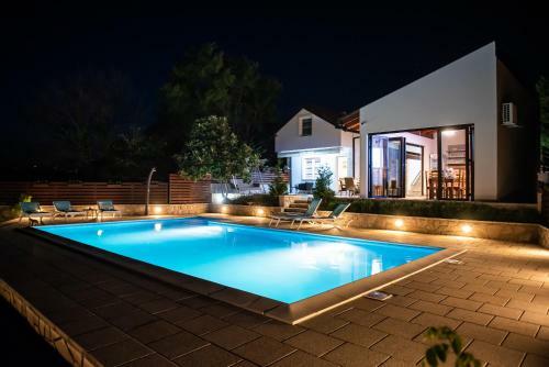 Villa Tia - With Private Pool