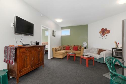Restaway - Mangawhai Holiday Home